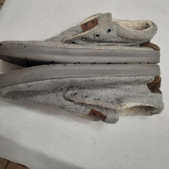 Toms winter boots sherpa lined no laces size 9.5 canvas like material  Gray - Picture 7 of 14